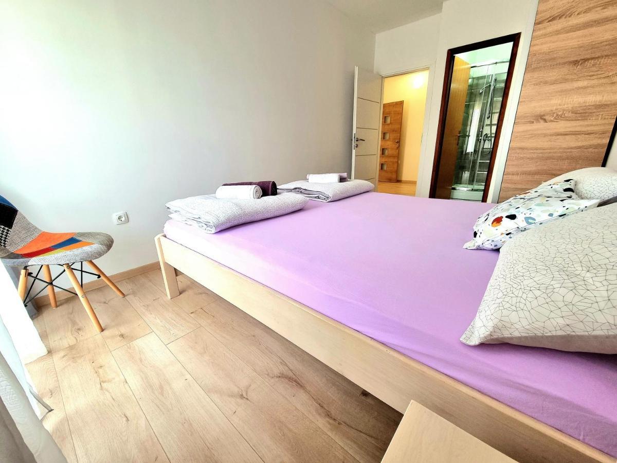 Julia Apartment Biograd Na Moru Bagian luar foto
